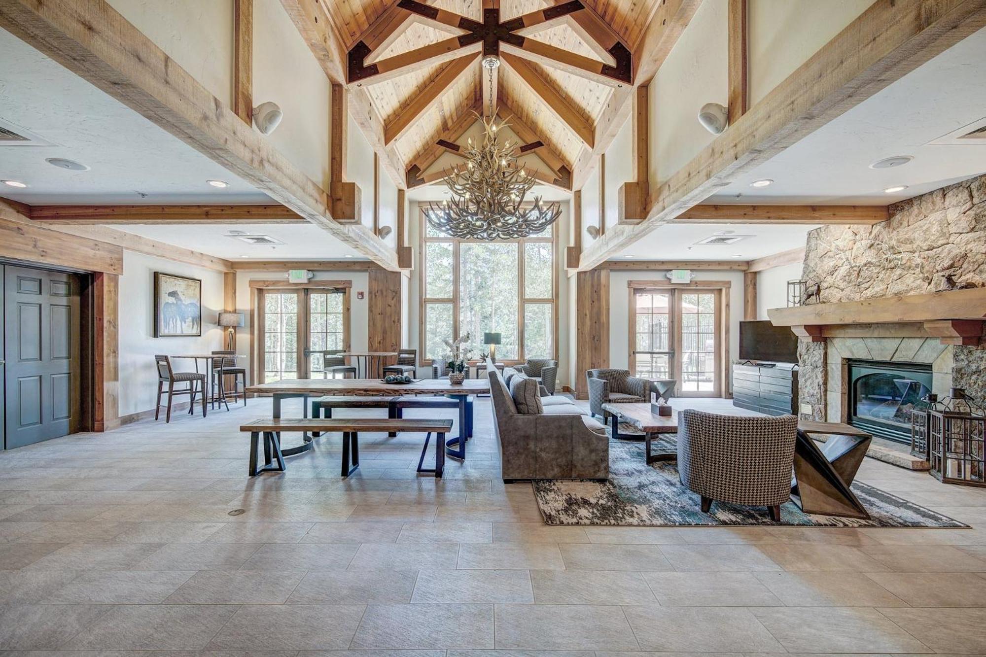 Mountain Thunder Lodge ブリッケンリッジ エクステリア 写真
